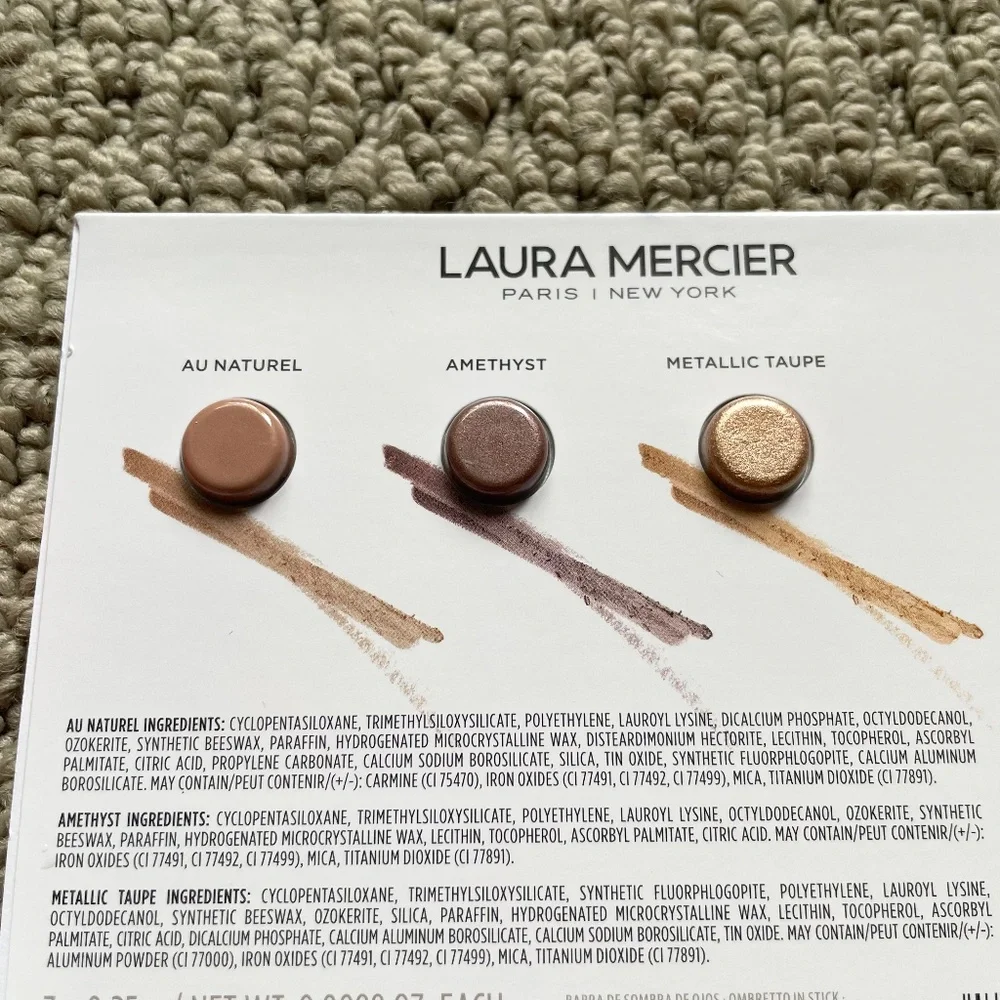 Bundle of Sephora Outrageous Plump Hydrating Lip Gloss & Laura Mercier Eyshadow